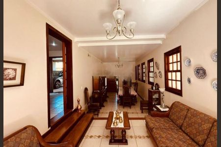 Casa à venda com 3 quartos, 255m² em Jardim America II, Valinhos