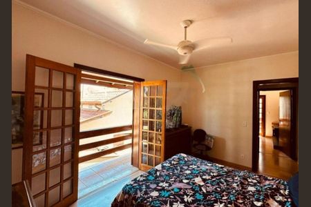 Casa à venda com 3 quartos, 255m² em Jardim America II, Valinhos