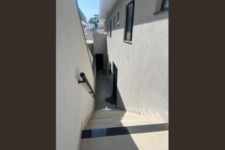Casa à venda com 3 quartos, 244m² em Vila Santana, Valinhos