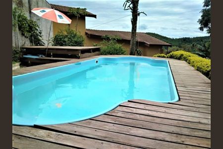 Casa à venda com 3 quartos, 260m² em Conjunto Habitacional Vila Santana (Sousas), Campinas