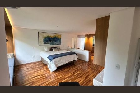 Casa à venda com 3 quartos, 450m² em Chácara Flora, Valinhos