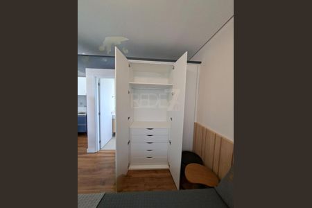 Apartamento à venda com 1 quarto, 38m² em Cambuí, Campinas