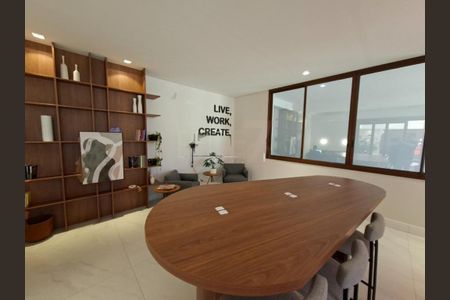 Apartamento à venda com 1 quarto, 38m² em Cambuí, Campinas