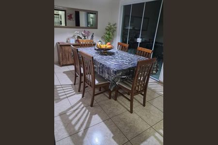 Casa à venda com 3 quartos, 191m² em Jardim Monte Verde, Valinhos