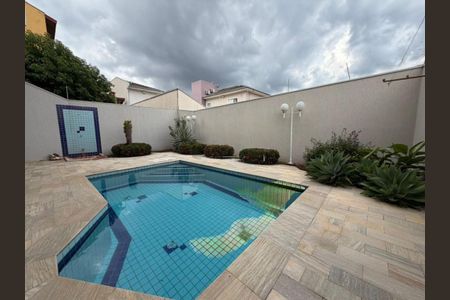 Casa à venda com 3 quartos, 258m² em Parque Nova Suica, Valinhos
