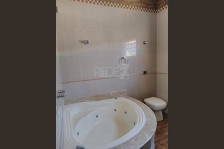 Casa à venda com 250m², 3 quartos e 5 vagas