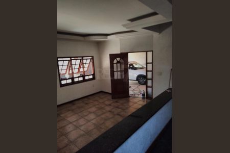 Casa à venda com 3 quartos, 250m² em Vila Aeroporto, Campinas