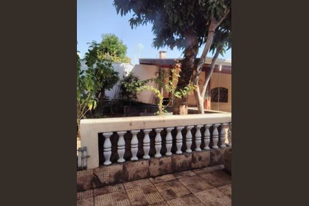 Casa à venda com 250m², 3 quartos e 5 vagas