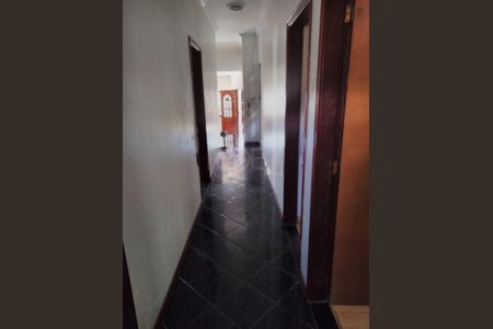 Casa à venda com 250m², 3 quartos e 5 vagas