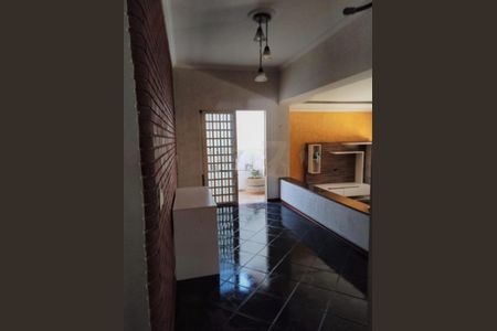 Casa à venda com 250m², 3 quartos e 5 vagas