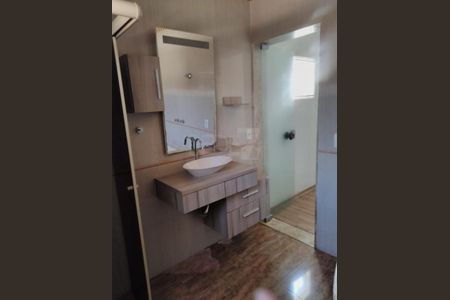 Casa à venda com 250m², 3 quartos e 5 vagas