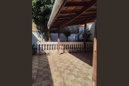 Casa à venda com 250m², 3 quartos e 5 vagas