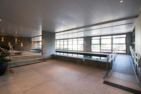 Studio à venda com 27m², 1 quarto e 1 vaga Studio à venda com 27m², 1 quarto e 1 vagaÁrea comum - Academia