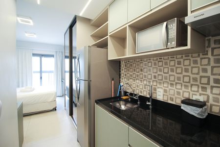 Studio à venda com 27m², 1 quarto e 1 vaga Studio à venda com 27m², 1 quarto e 1 vagaCozinha