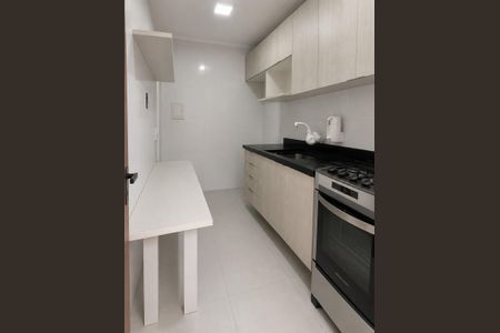 Cozinha de apartamento para alugar com 1 quarto, 30m² em Cidade Baixa, Porto Alegre