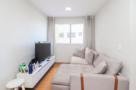 Sala de apartamento para alugar com 2 quartos, 43m² em Colônia (zona Leste), São Paulo