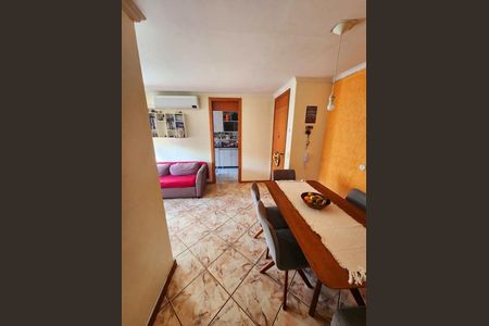 Apartamento à venda com 69m², 3 quartos e 1 vaga Apartamento à venda com 69m², 3 quartos e 1 vagaSala