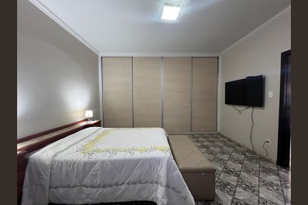 Casa à venda com 283m², 6 quartos e 3 vagas