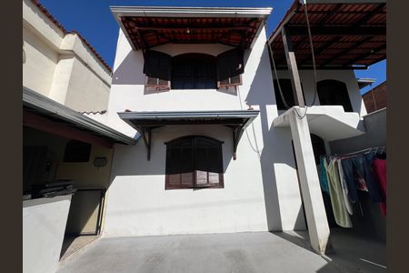 Casa à venda com 283m², 6 quartos e 3 vagas