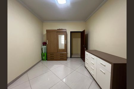 Casa à venda com 283m², 6 quartos e 3 vagas