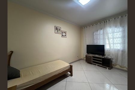 Casa à venda com 283m², 6 quartos e 3 vagas