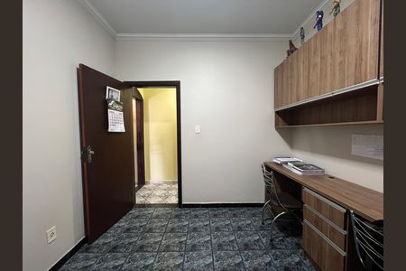 Casa à venda com 283m², 6 quartos e 3 vagas