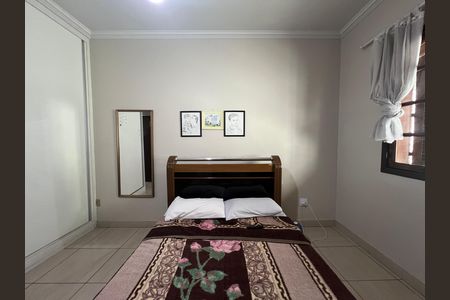 Casa à venda com 6 quartos, 283m² em Jaqueline, Belo Horizonte