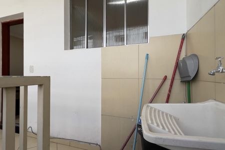 Área de Serviço de casa para alugar com 3 quartos, 130m² em Jardim Sao Francisco, Guarulhos