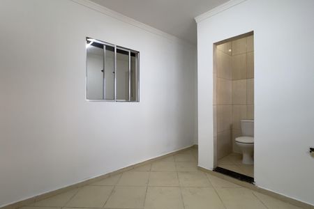 Casa para alugar com 130m², 3 quartos e 1 vaga Casa para alugar com 130m², 3 quartos e 1 vagaSuíte