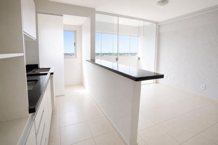Apartamento para alugar com 55m², 2 quartos e 2 vagas Apartamento para alugar com 55m², 2 quartos e 2 vagasCozinha
