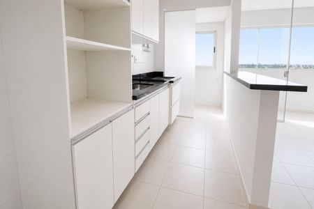 Apartamento para alugar com 55m², 2 quartos e 2 vagas Apartamento para alugar com 55m², 2 quartos e 2 vagasCozinha