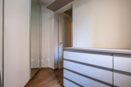 Apartamento para alugar com 76m², 2 quartos e 2 vagas Apartamento para alugar com 76m², 2 quartos e 2 vagasQuarto 3