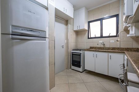 Apartamento para alugar com 76m², 2 quartos e 2 vagas Apartamento para alugar com 76m², 2 quartos e 2 vagasCozinha
