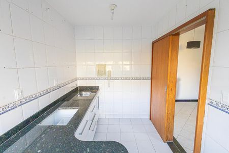 Apartamento para alugar com 100m², 3 quartos e 2 vagasCozinha