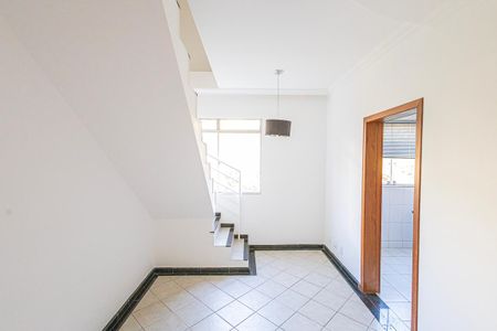Apartamento para alugar com 100m², 3 quartos e 2 vagasSala