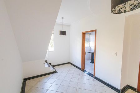 Sala de apartamento para alugar com 3 quartos, 100m² em Manacás, Belo Horizonte