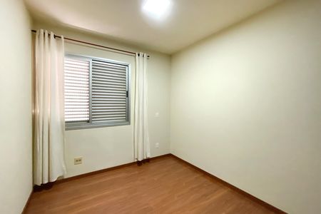 Apartamento à venda com 100m², 3 quartos e 2 vagas Apartamento à venda com 100m², 3 quartos e 2 vagasQuarto 3