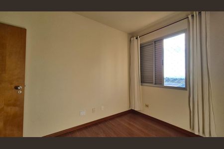 Apartamento para alugar com 100m², 3 quartos e 2 vagasQuarto 2