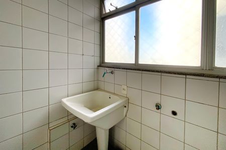 Apartamento à venda com 100m², 3 quartos e 2 vagas Apartamento à venda com 100m², 3 quartos e 2 vagasÁrea de Serviço