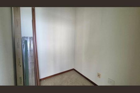 Apartamento para alugar com 100m², 3 quartos e 2 vagasQuarto de serviço