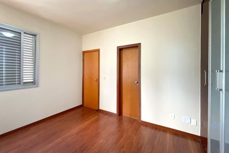 Suite 1 de apartamento para alugar com 3 quartos, 100m² em Belvedere, Belo Horizonte