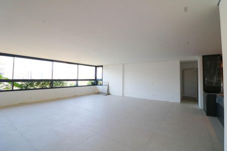 Apartamento à venda com 201m², 3 quartos e 3 vagas Apartamento à venda com 201m², 3 quartos e 3 vagasSala