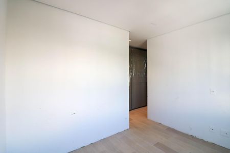 Apartamento à venda com 201m², 3 quartos e 3 vagas Apartamento à venda com 201m², 3 quartos e 3 vagasSuíte 2
