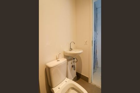 Apartamento à venda com 201m², 3 quartos e 3 vagas Apartamento à venda com 201m², 3 quartos e 3 vagasBanheiro de serviço