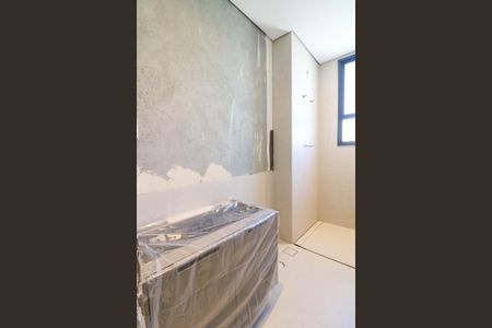 Apartamento à venda com 201m², 3 quartos e 3 vagas Apartamento à venda com 201m², 3 quartos e 3 vagasBanheiro da Suíte 2