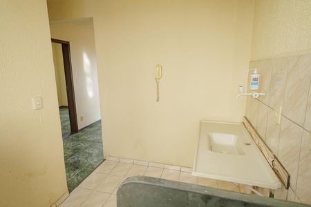 Cozinha de apartamento para alugar com 2 quartos, 55m² em Paciência, Rio de Janeiro
