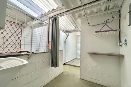 Casa para alugar com 42m², 1 quarto e sem vagaÁrea de Serviço