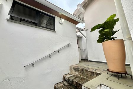 Casa para alugar com 42m², 1 quarto e sem vagaÁrea externa