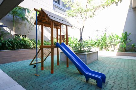 Apartamento à venda com 201m², 3 quartos e 3 vagas Apartamento à venda com 201m², 3 quartos e 3 vagasÁrea comum
