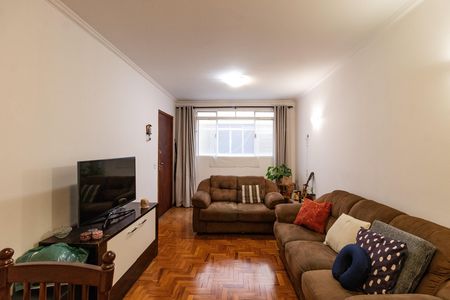 Apartamento à venda com 104m², 2 quartos e 2 vagasSala